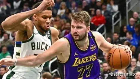 勇士队无冕之王买断加盟库里，共同冲击NBA总冠军