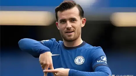 皇家贝蒂斯与诺丁汉森林：境遇迥异，连败与稳定之对比